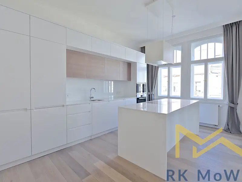 Pronájem bytu 3+1, 137 m², Praha 3, Praha